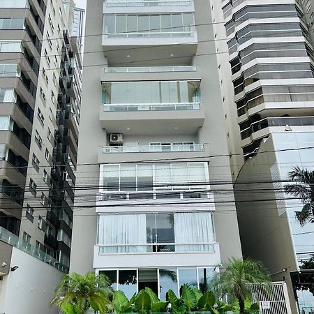 דירות Balneário Camboriú Avenida Atlantica, Beira Mar, Pe Na Areia מראה חיצוני תמונה