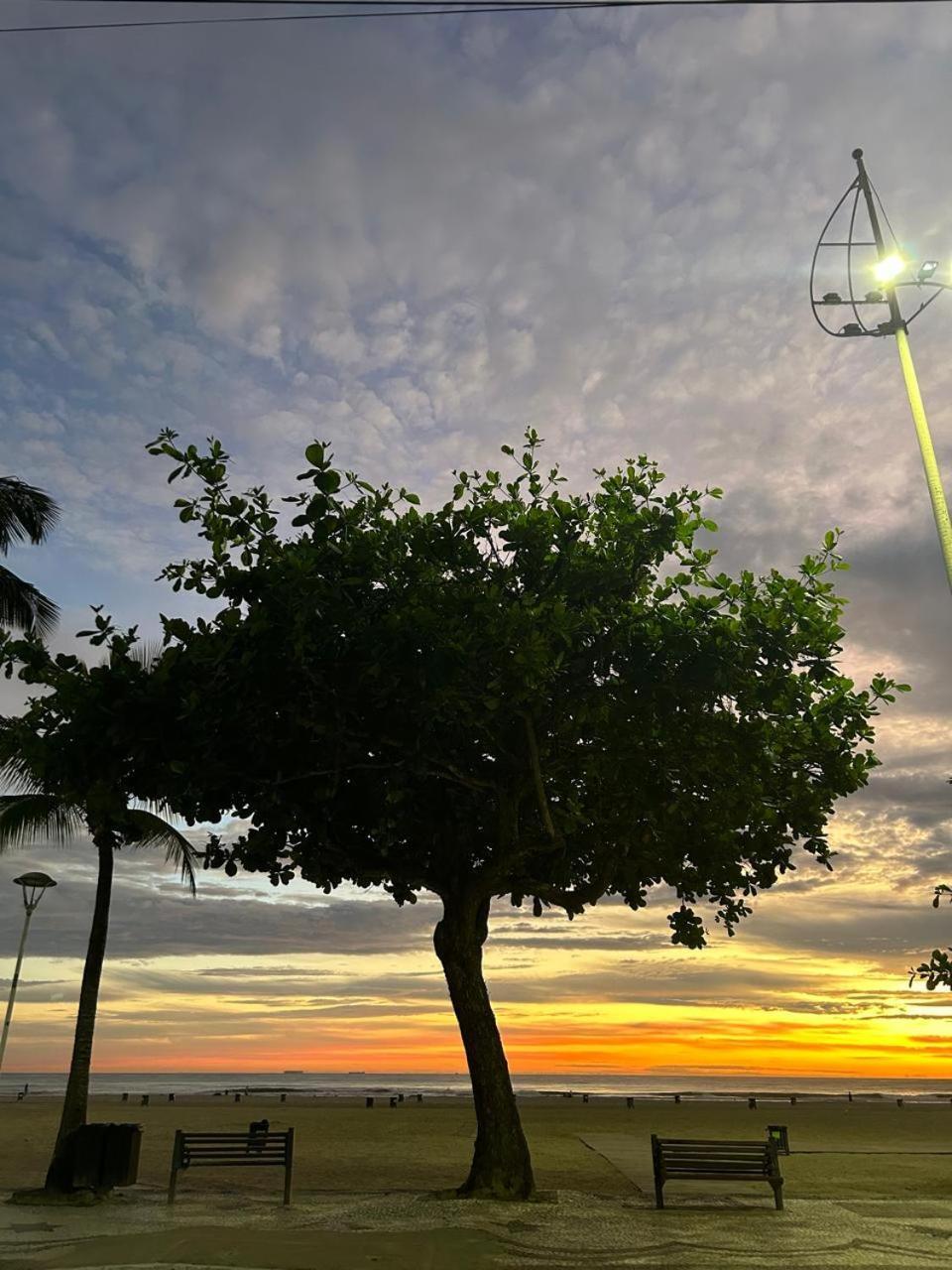 דירות Balneário Camboriú Avenida Atlantica, Beira Mar, Pe Na Areia מראה חיצוני תמונה