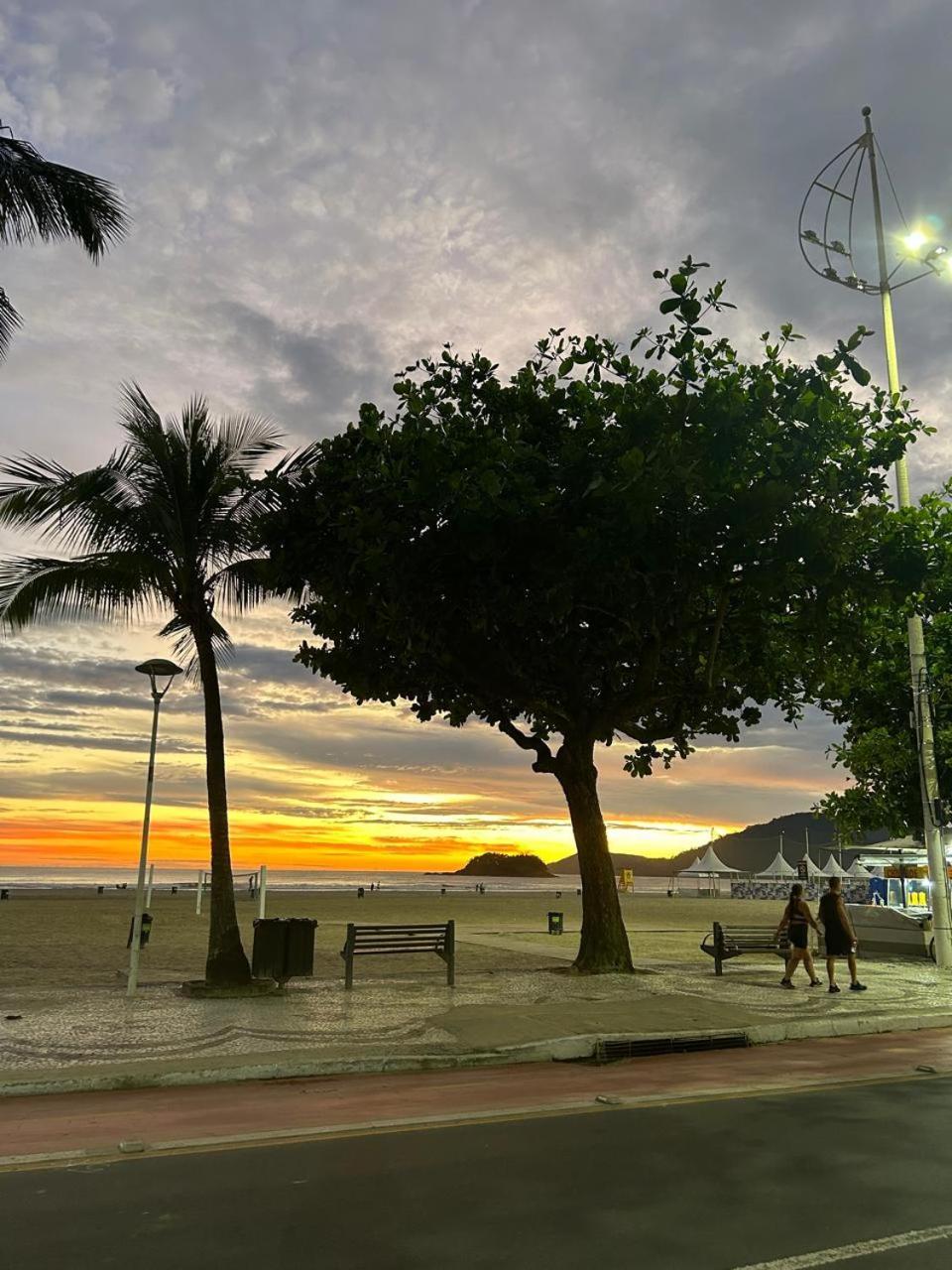 דירות Balneário Camboriú Avenida Atlantica, Beira Mar, Pe Na Areia מראה חיצוני תמונה